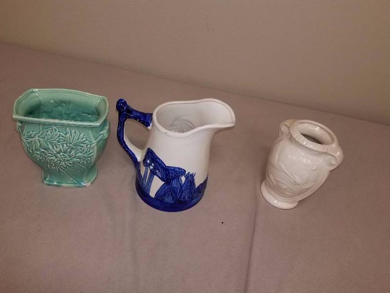 Lot of Vintage Dcor