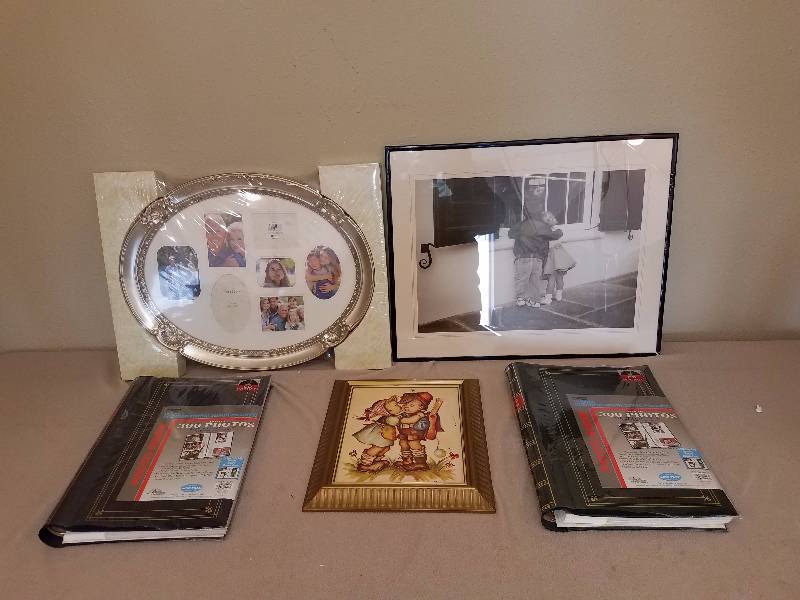 New Photo Albums and Picture Frame with extras