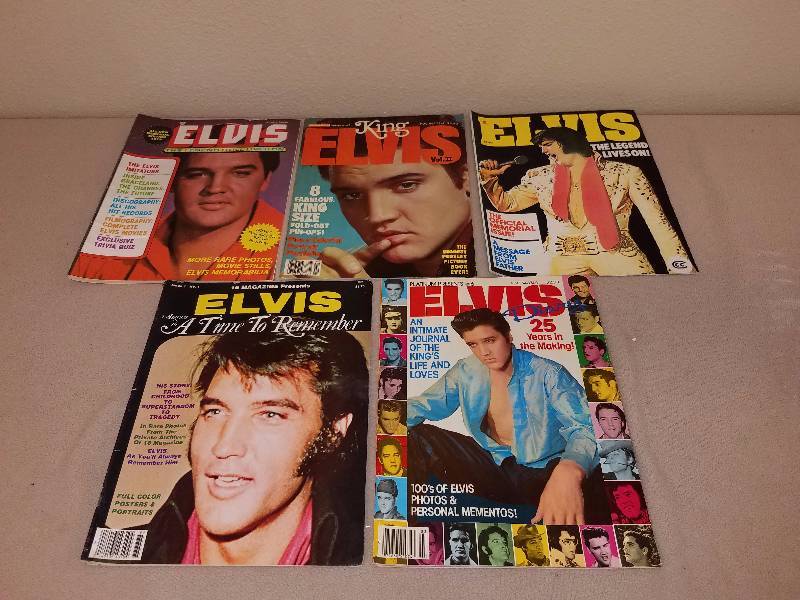 Elvis Magazine Collectors Lot