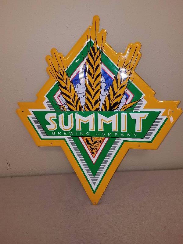 Metal Summit Brewing Company Sign