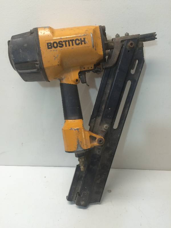 lot 7 image: Bostitch Framing Nailer