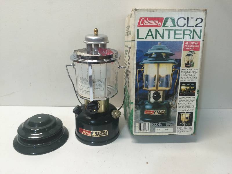 lot 23 image: Coleman Lantern