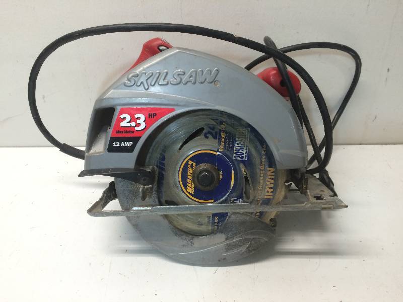 lot 53 image: Skilsaw