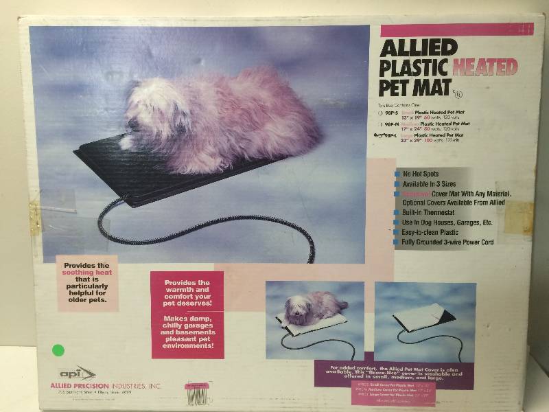 lot 56 image: Heated Pet Mat