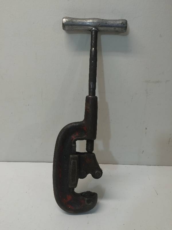 lot 82 image: Rigid Pipe Cutter