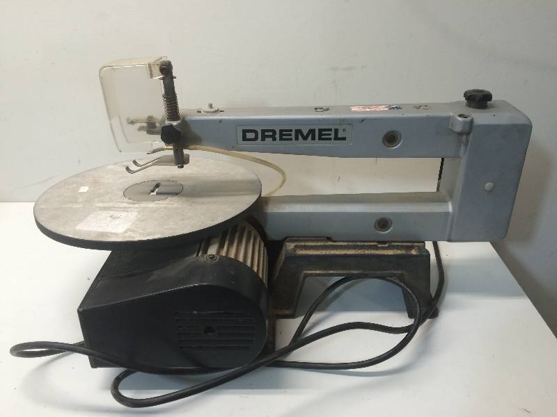 lot 89 image: Dremel Saw