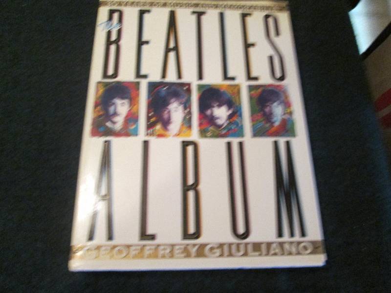 30 Years of Music & Memorabilia Bea...