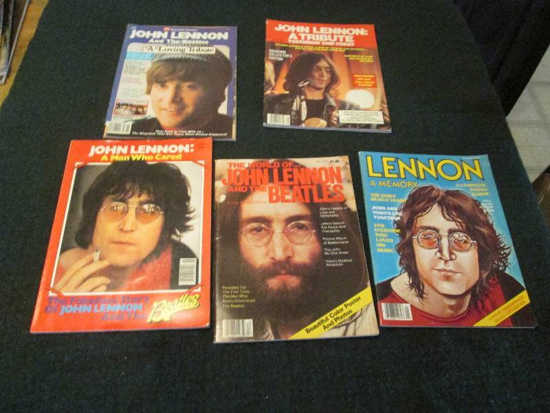 Lot of 5 Collectible Magazines with...