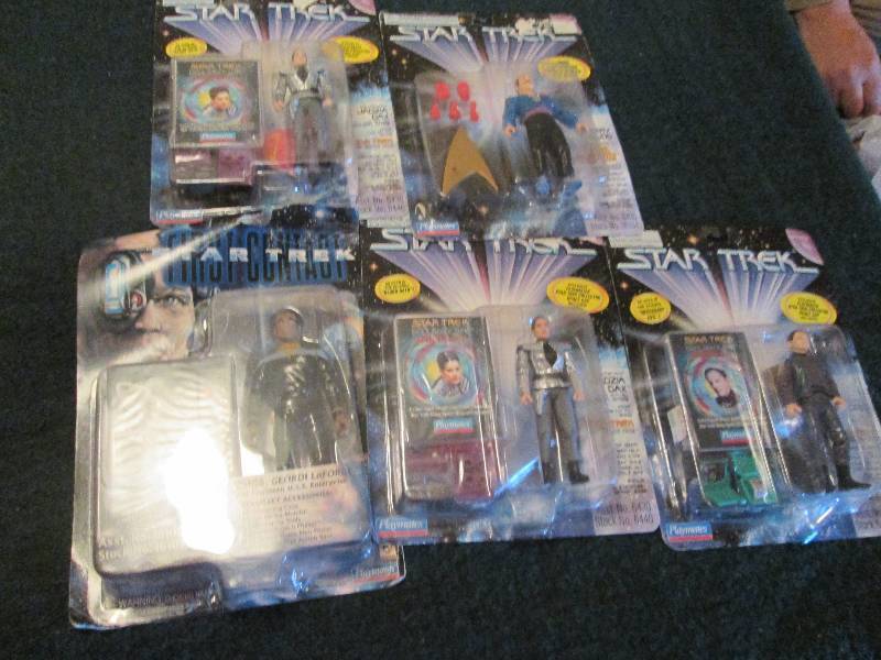Lot of 5 Star Trek Action Figures...