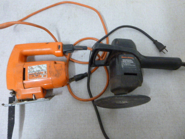 lot 51 image: Black & Decker Variable Speed Jigsaw