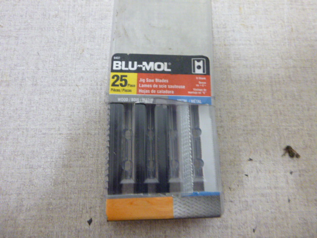 lot 59 image: Blu-Mol Jigsaw Blades