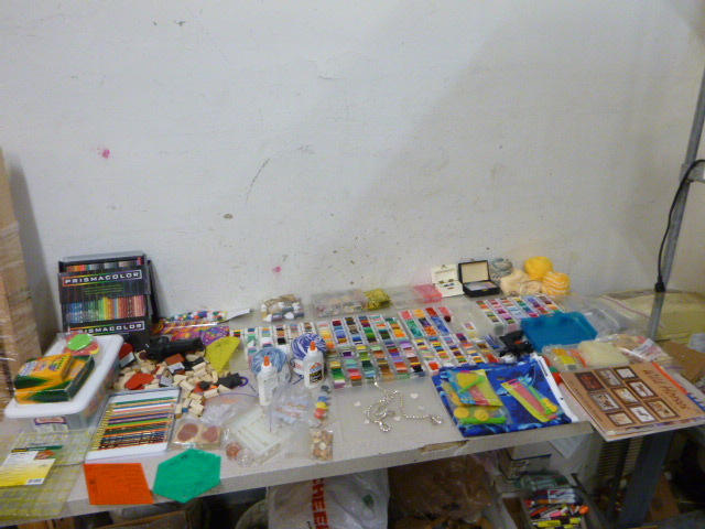 lot 86 image: Miscellaneous Craft Items