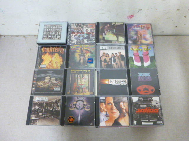 lot 89 image: Lot of CDs