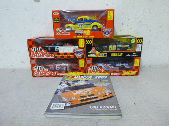lot 125 image: 5 Die Cast NASCAR Cars