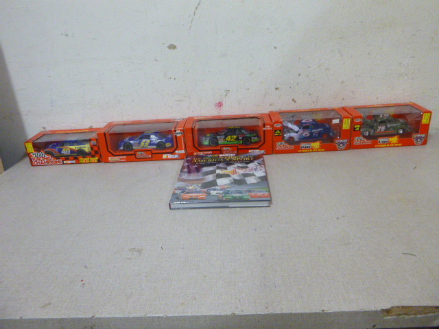 lot 128 image: 5 Die Cast NASCAR Cars