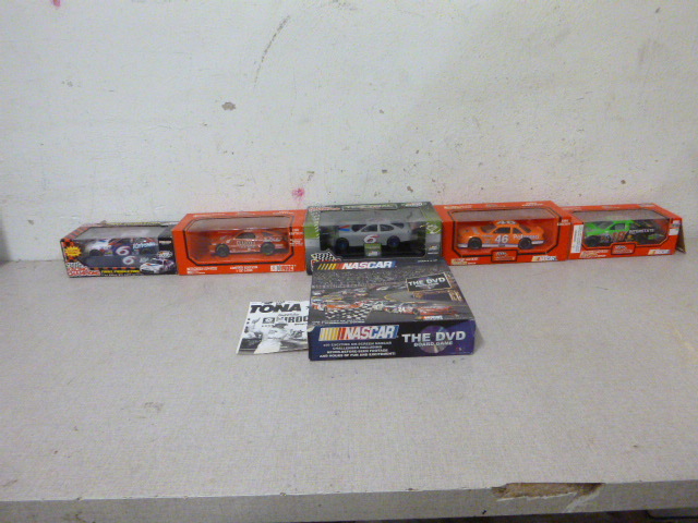 lot 131 image: 5 Die Cast NASCAR Cars