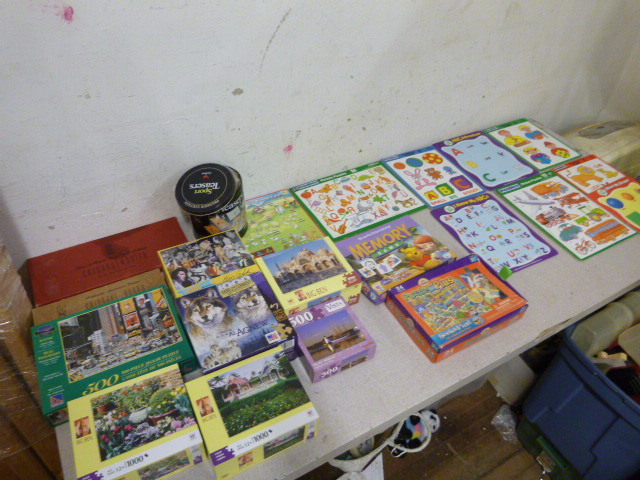lot 149 image: Miscellaneous Puzzles and Games