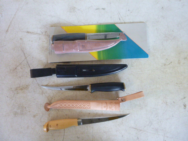 lot 179 image: 3 Filet Knives