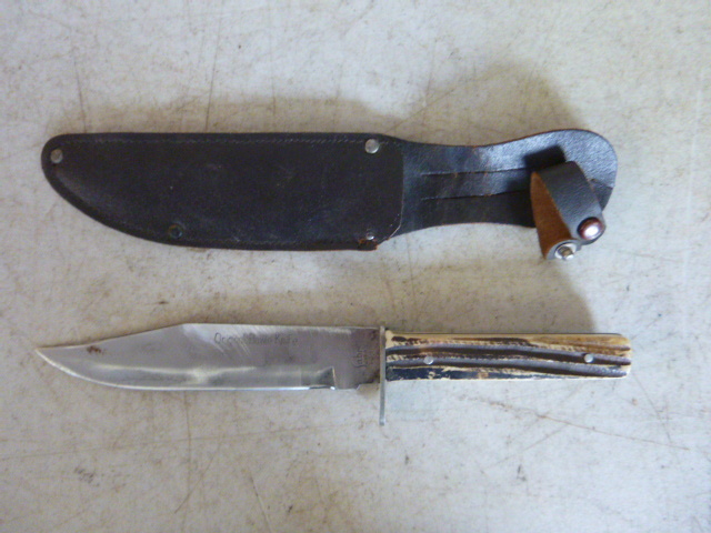 lot 181 image: Hunting Knife
