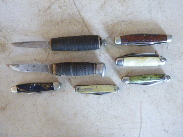 lot 185 image: Miscellaneous Knives