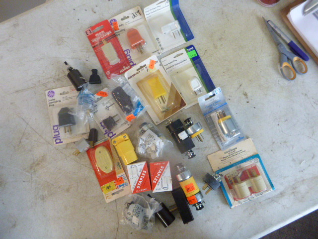 lot 214 image: Miscellaneous Plugs