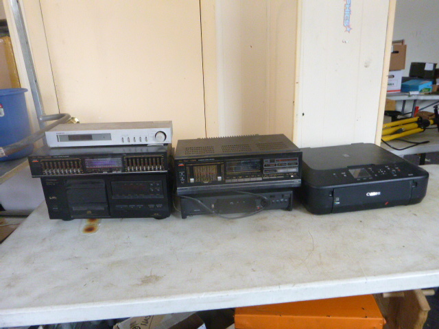 lot 226 image: Miscellaneous Electronic Items