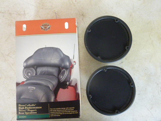 lot 231 image: 2 Harley Davidson Rear Speakers