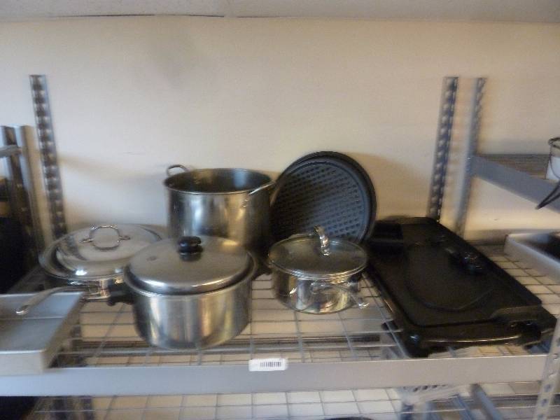 lot 59 image: Large Kitchen Lot