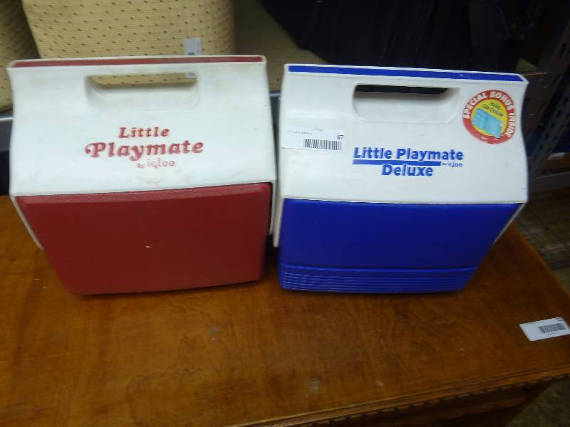 lot 67 image: Playmate Cooler Lot