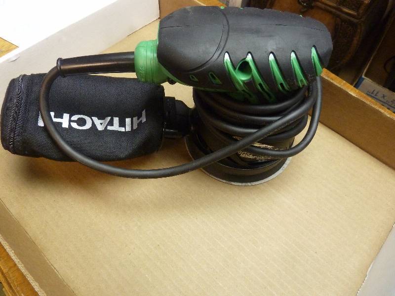 lot 131 image: Hitachi Random Orbit Sander