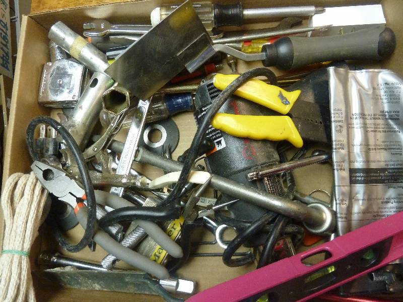 lot 137 image: Tool Lot