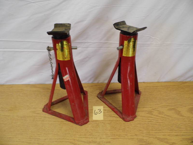 Pair  2 Ton Jack Stands