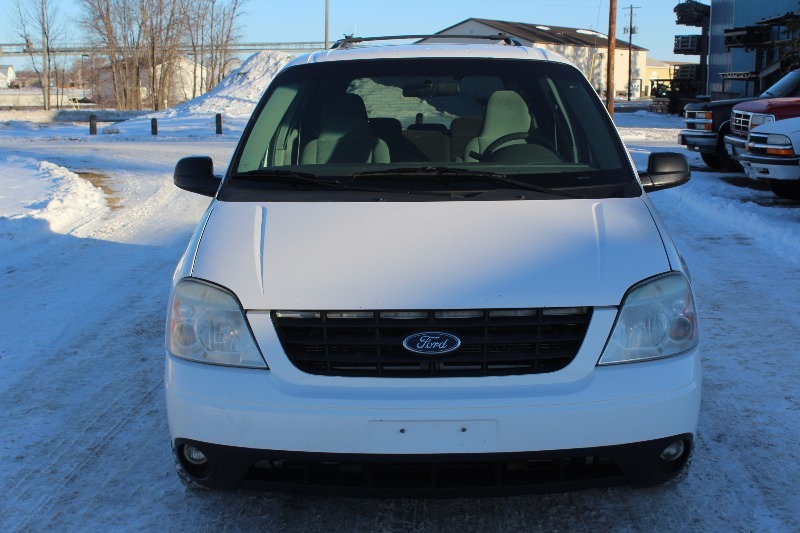 2005 Ford Freestar SES