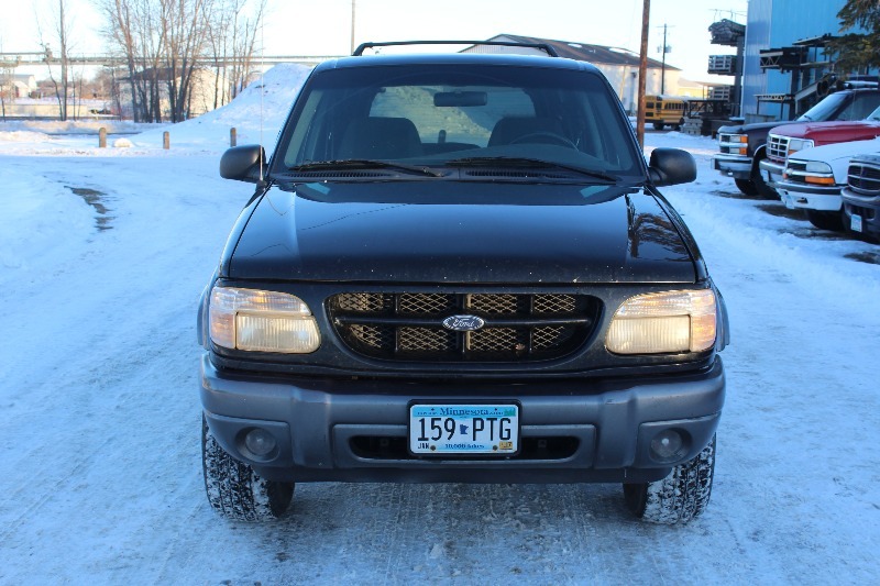 2000 Ford Explorer XLT 4x4