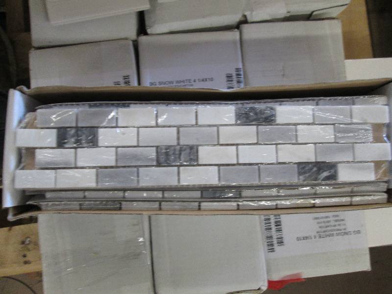 10 piece accent tile...