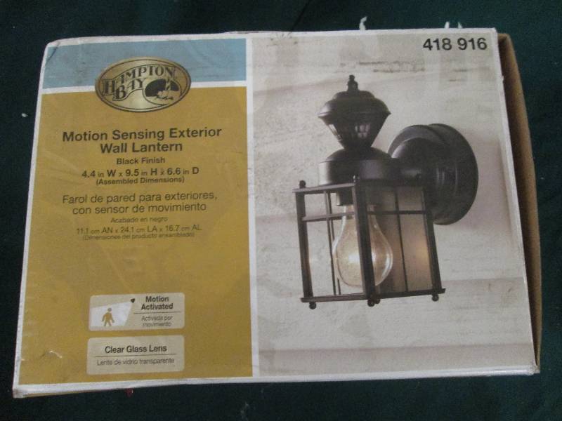 hampton bay motion sensing exterior...