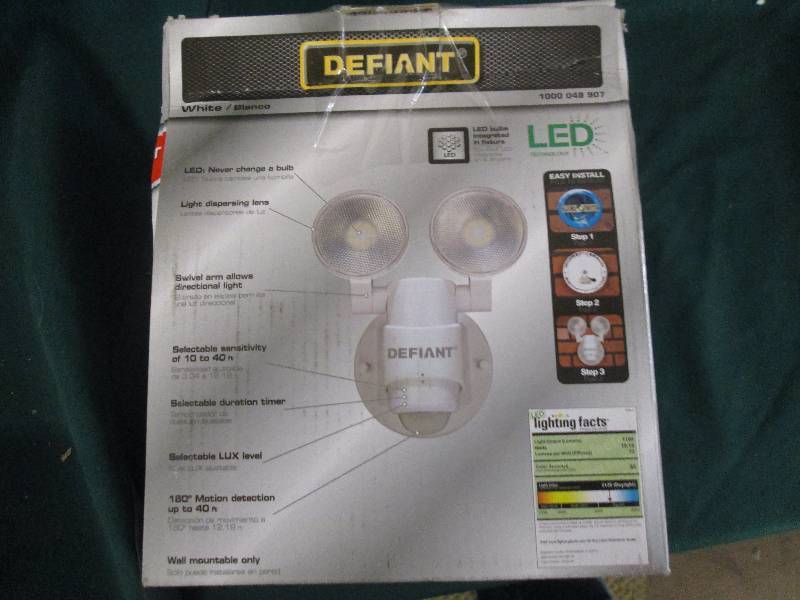 defiant LED motion security light l...