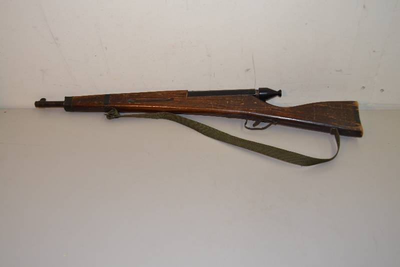 Vintage Toy Rifle | January Auction 1 | K-BID