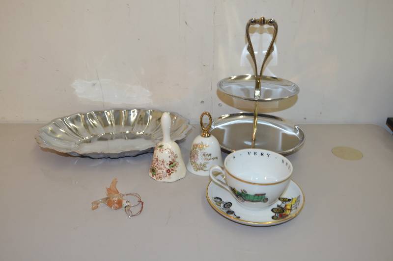 Princess House, Serving dishes, Bells