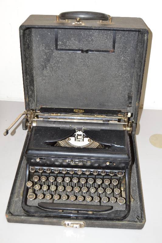 Vintage Royal Typewriter