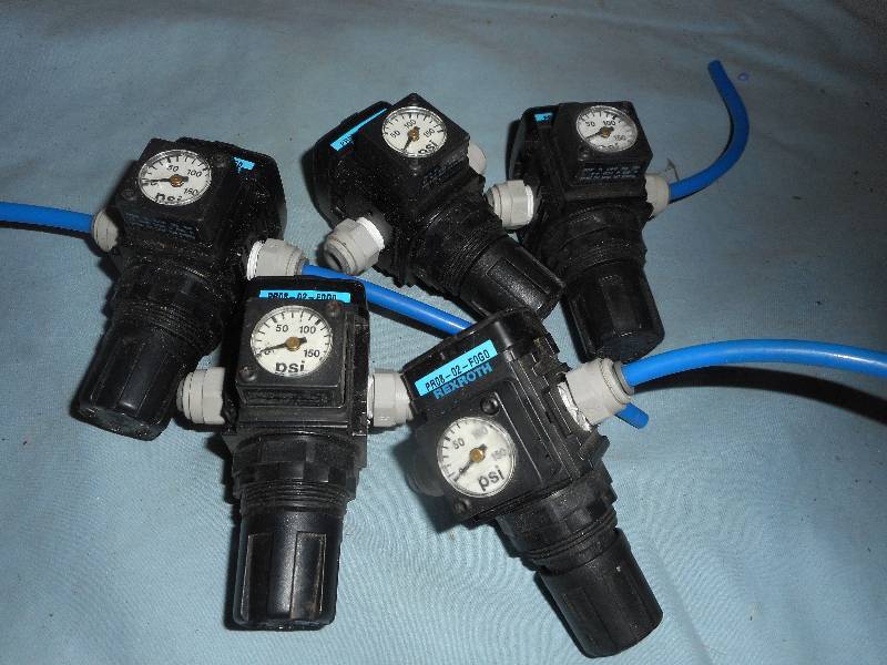 5 PRESSURE GAUGES