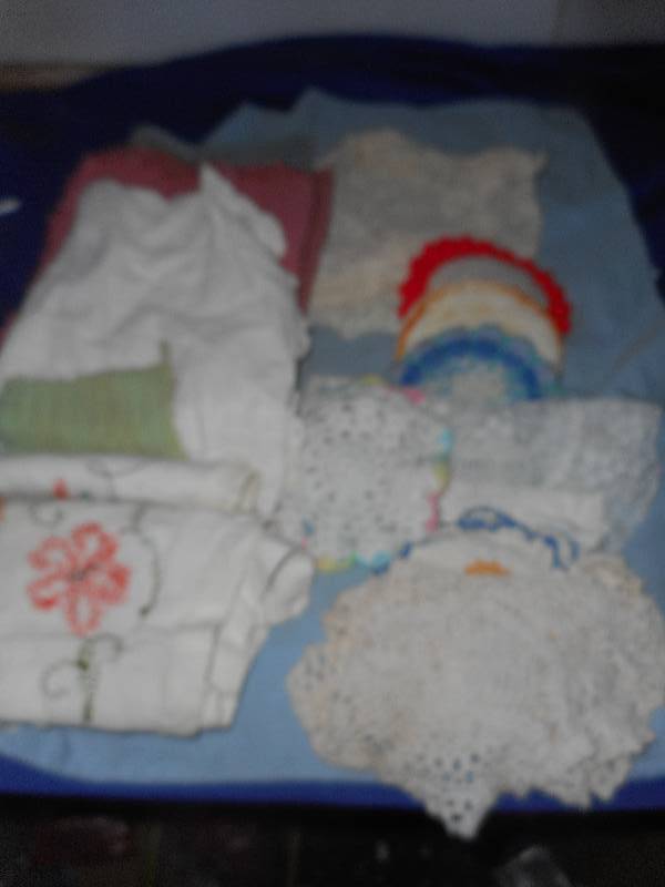 HAND CRAFTED DOLLIES AND KNAPKINS