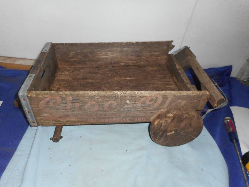 ANTIQUE COKE WAGON