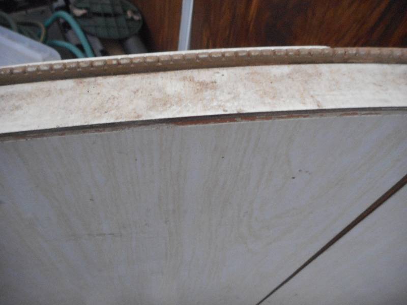 VINTAGE TABLE TOP