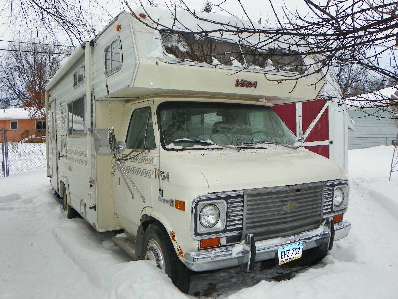 Chevrolet C-30 Vega 25ft Motor Home