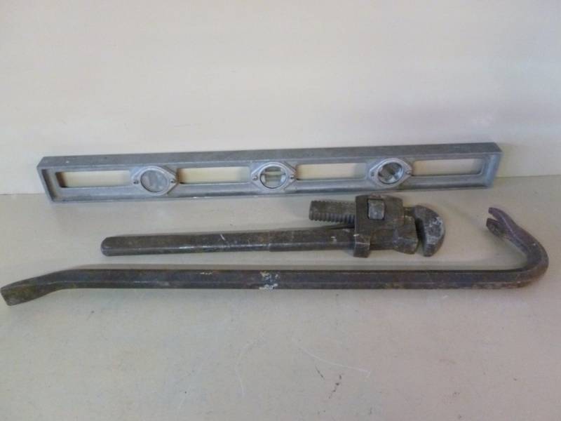 lot 44 image: Tools