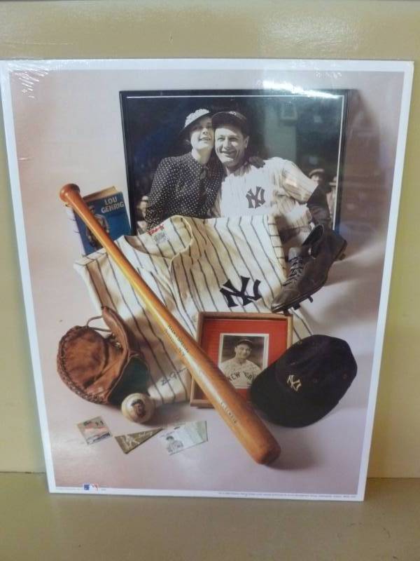 lot 54 image: Sports Collectible