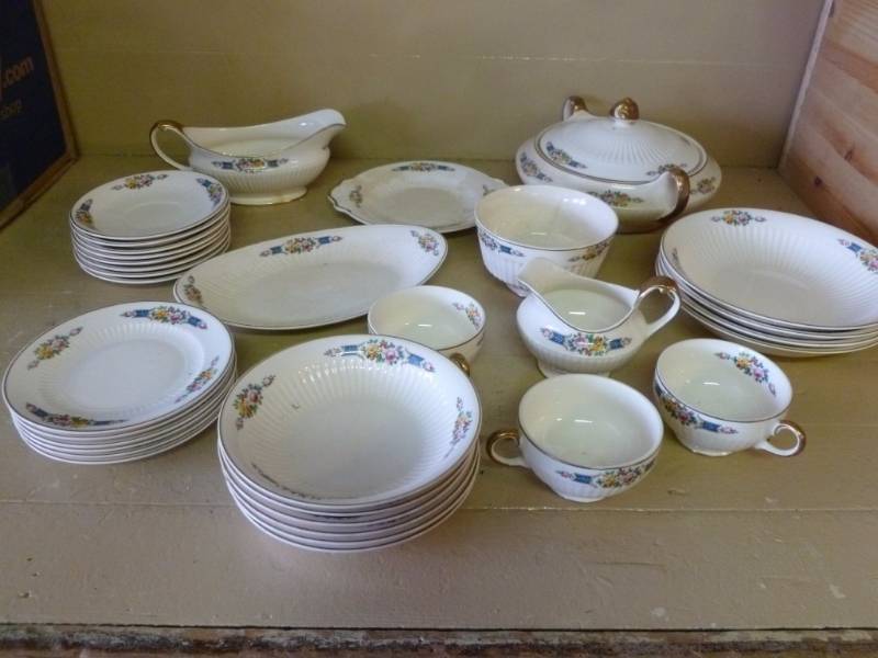 lot 99 image: Vintage China Set