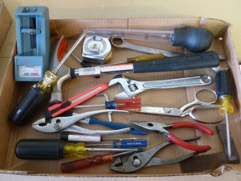 lot 107 image: Tools
