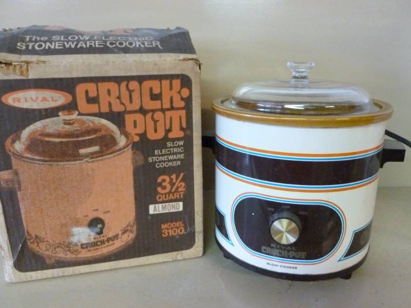 lot 132 image: Crock Pot